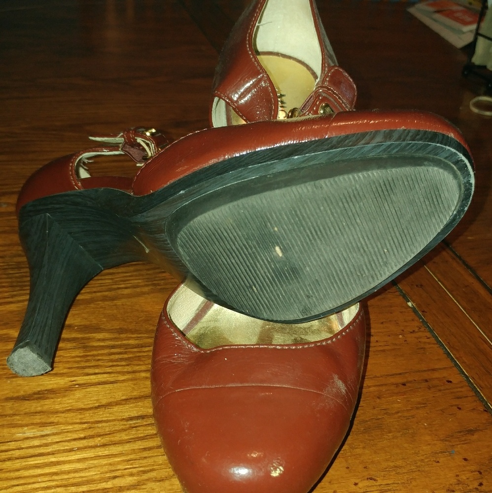 Michael Kors Heels - Picture 2 of 4